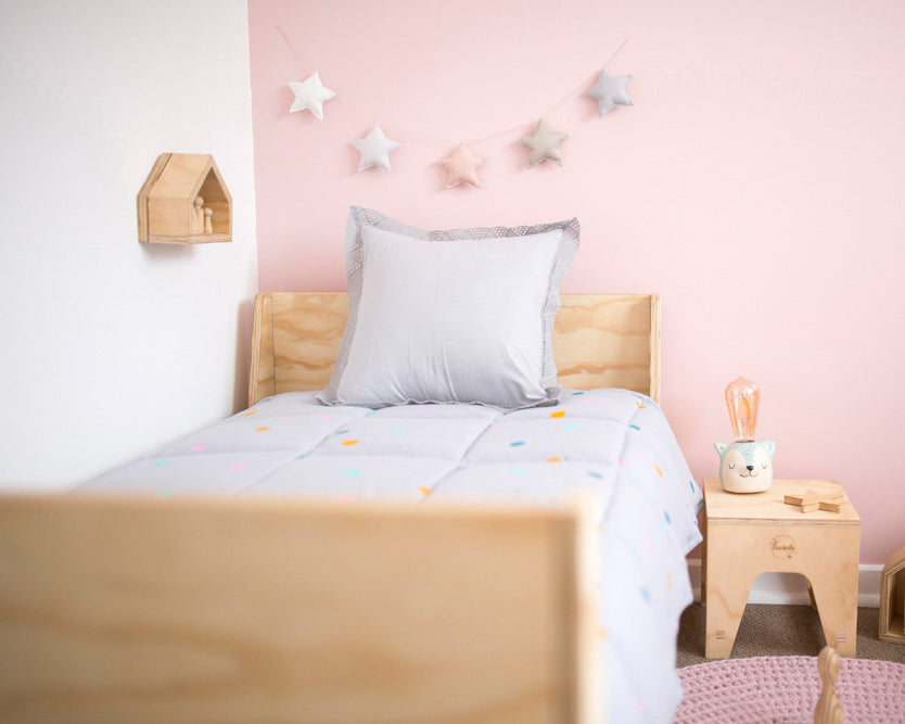 Quilt Diseño Fiesta Gris
